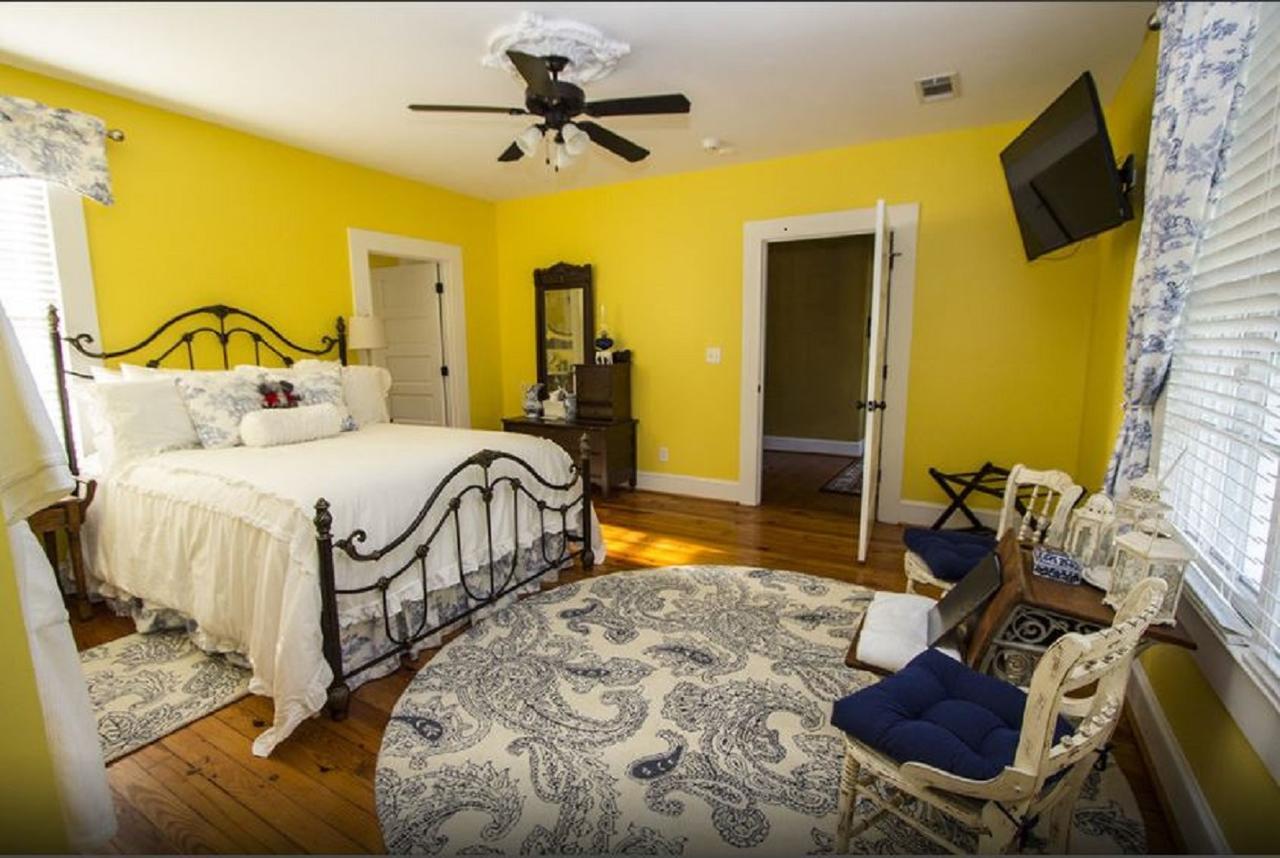 Bama Bed And Breakfast - Chimes Suite Tuscaloosa Eksteriør bilde